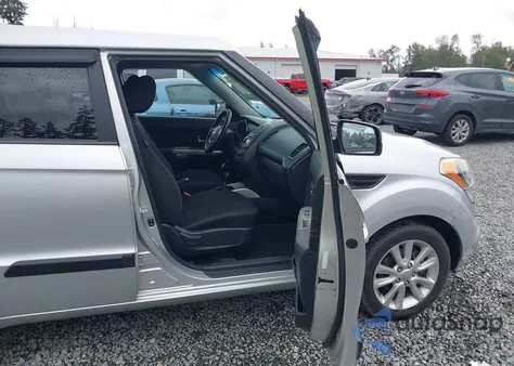 2012 Kia Soul + из США, поврежденный, VIN KNDJT2A63C7394986